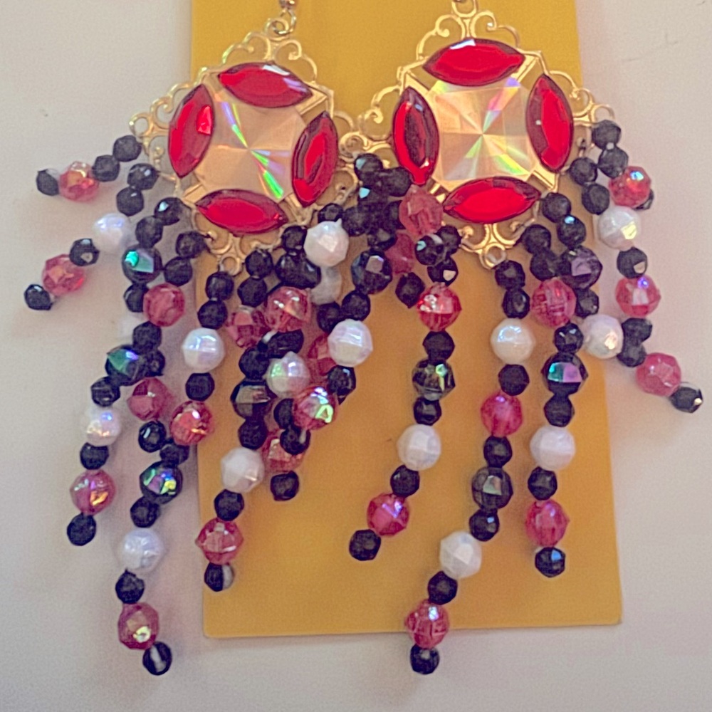 2/$25 VTG Handmade earrings